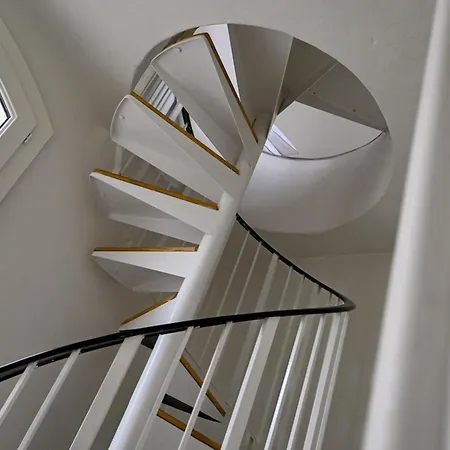 Jonaxel - Sur Le Port De